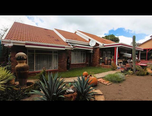 4 BEDROOM HOUSE FOR SALE IN PELLISSIER